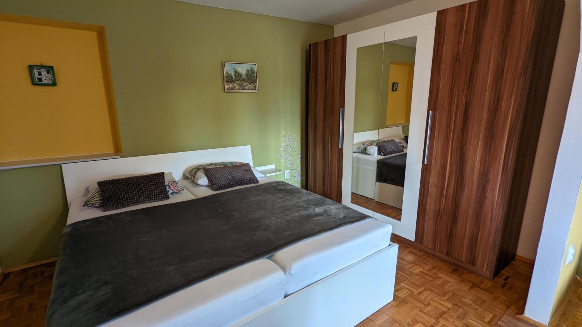 Kety - Heating Apartment *